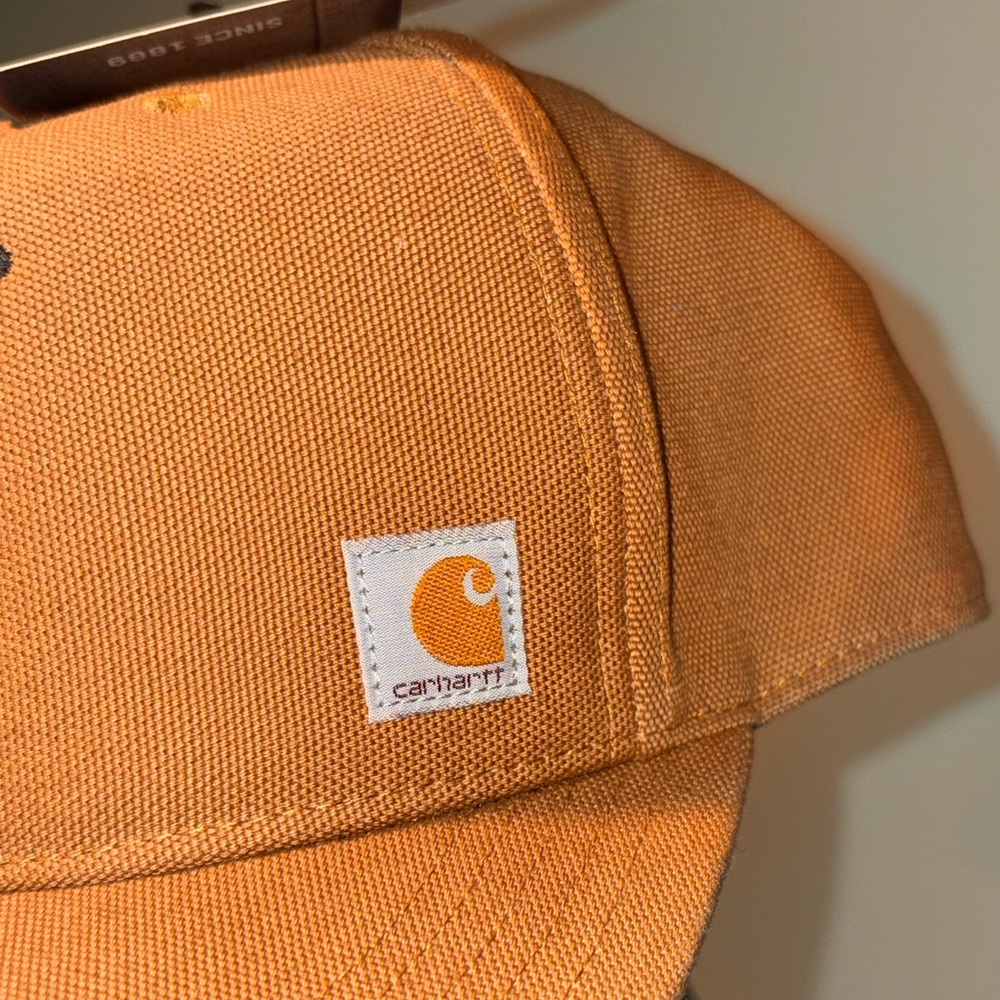 Carhartt Tan Logo Snapback - Picture 2 of 6